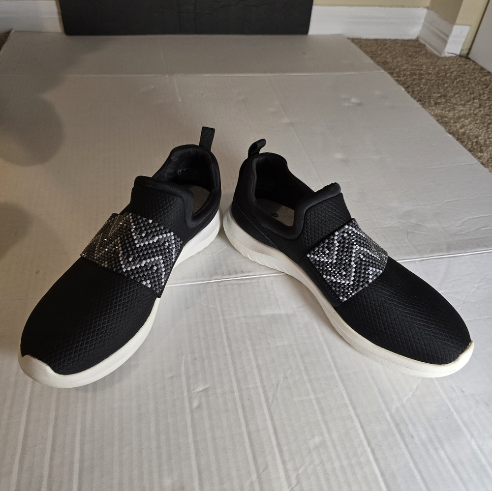 Cloudsteppers by Clarks – Nova Way Slip-On Sneakers Women’s Size 7.5 | Medium